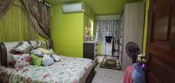 Blk 946 Tampines Avenue 4 (Tampines), HDB 4 Rooms #233853571